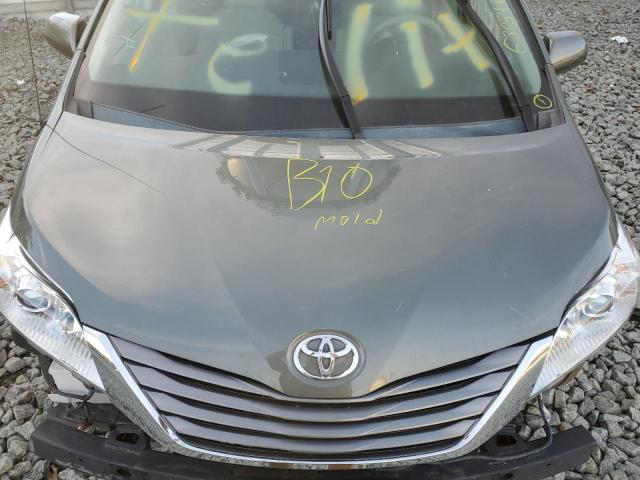 Photo 7 from auction – 2013 TOYOTA SIENNA with VIN 5TDYK3DC4DS331802