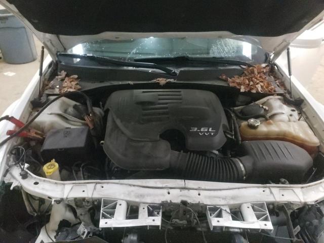 Photo 7 from auction – 2013 CHRYSLER 300 S with VIN 2C3CCABG7DH684930