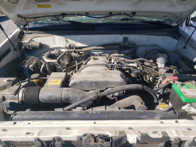 Photo 7 from auction – 2002 TOYOTA SEQUOIA LI with VIN 5TDBT48A52S096289