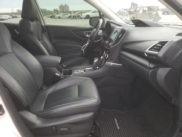 Photo 5 from auction – 2019 SUBARU FORESTER T with VIN JF2SKAWC4KH534361