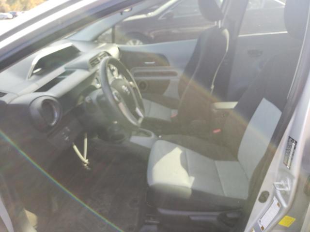 Photo 5 from auction – 2013 TOYOTA PRIUS C with VIN JTDKDTB3XD1056887