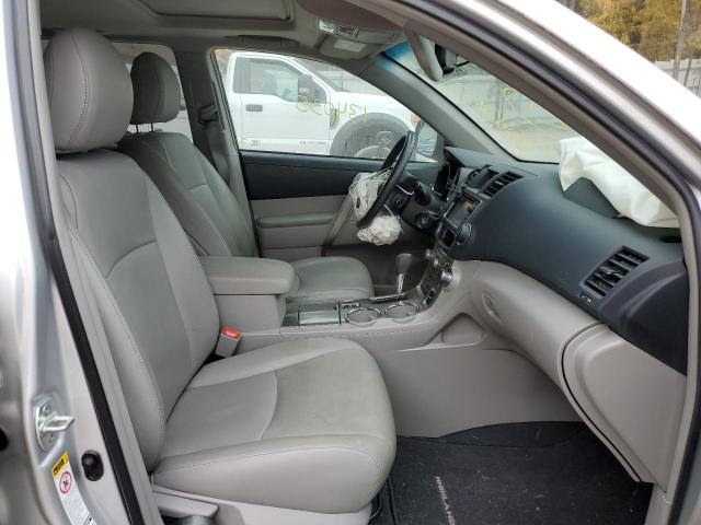 Photo 5 from auction – 2013 TOYOTA HIGHLANDER with VIN 5TDBK3EHXDS257642