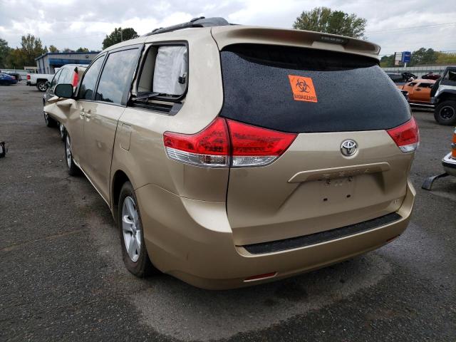 Photo 3 from auction – 2012 TOYOTA SIENNA LE with VIN 5TDKK3DC3CS241349
