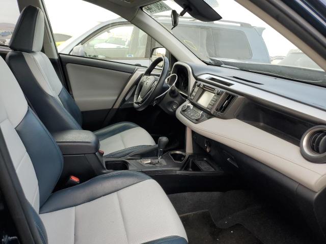 Photo 5 from auction – 2017 TOYOTA RAV4 XLE with VIN JTMRFREV4HJ705193
