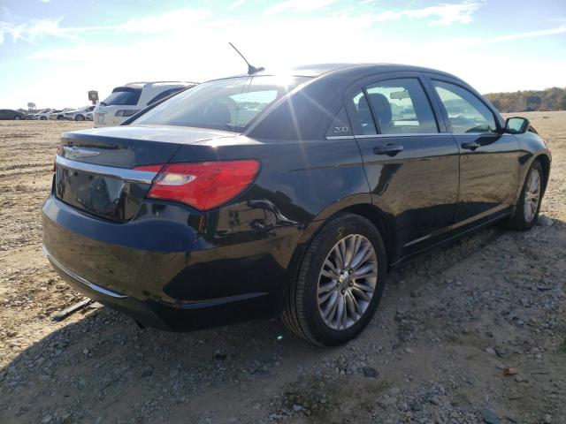 Photo 4 from auction – 2013 CHRYSLER 200 LX with VIN 1C3CCBABXDN671382