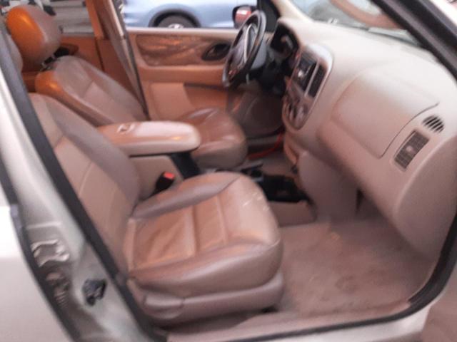 Photo 5 from auction – 2004 FORD ESCAPE XLT with VIN 1FMYU93194DA23822