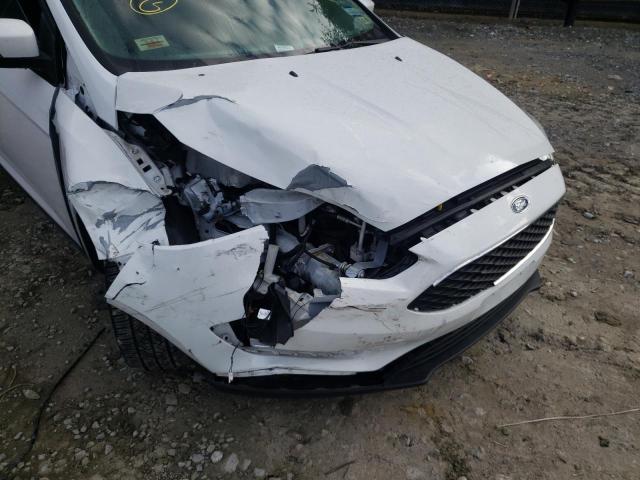Photo 9 from auction – 2017 FORD FOCUS SE with VIN 1FADP3K23HL247364