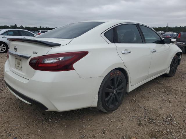 Photo 4 from auction – 2017 NISSAN ALTIMA 2.5 with VIN 1N4AL3AP4HC290039