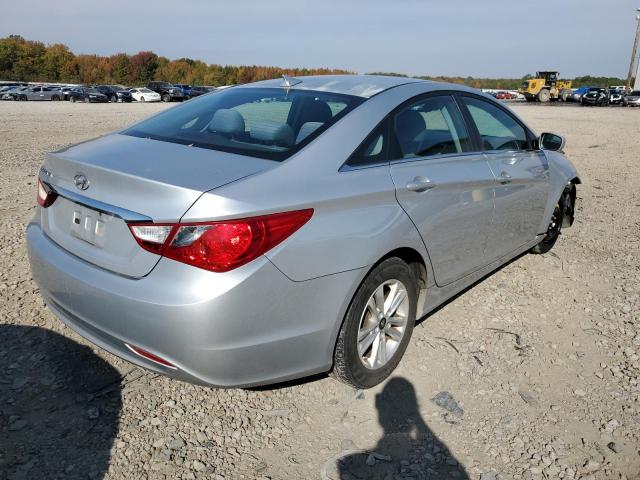 Photo 4 from auction – 2013 HYUNDAI SONATA GLS with VIN 5NPEB4ACXDH737666