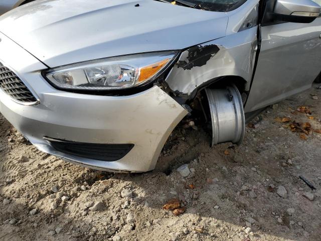 Photo 9 from auction – 2016 FORD FOCUS SE with VIN 1FADP3F21GL325164