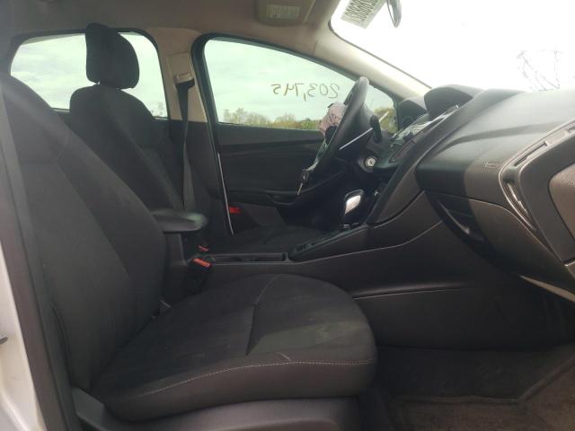 Photo 5 from auction – 2016 FORD FOCUS SE with VIN 1FADP3K28GL325183