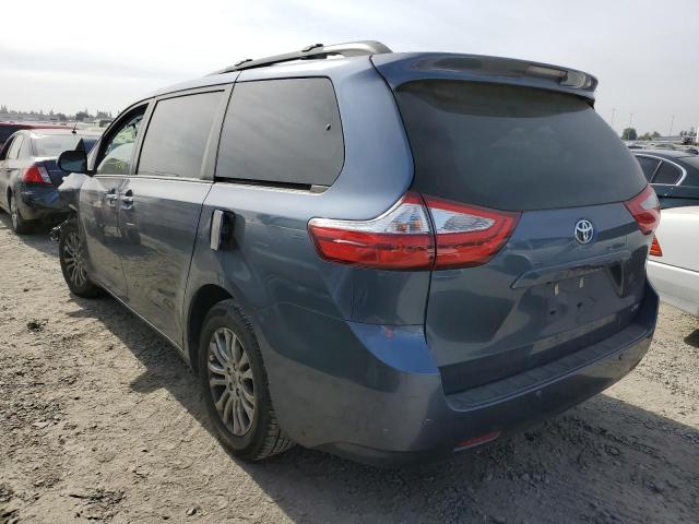 Photo 3 from auction – 2017 TOYOTA SIENNA XLE with VIN 5TDYZ3DC0HS849813