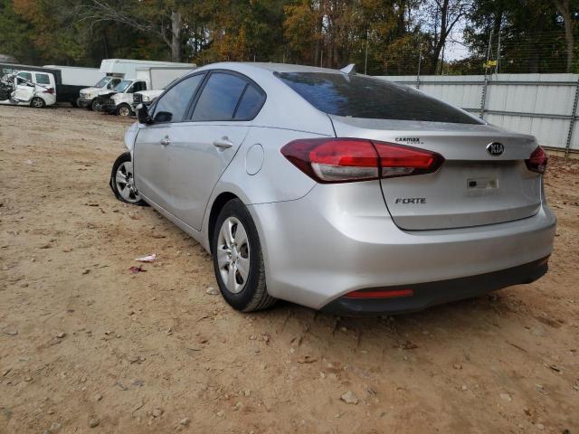 Photo 3 from auction – 2017 KIA FORTE LX with VIN 3KPFK4A72HE097261