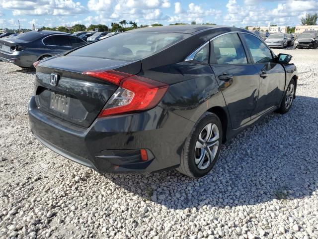 Photo 4 from auction – 2017 HONDA CIVIC LX with VIN 19XFC2F57HE047237