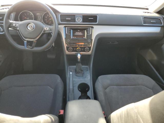Photo 6 from auction – 2016 VOLKSWAGEN PASSAT S with VIN 1VWAT7A39GC045263