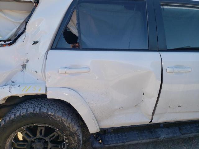 Photo 6 from auction – 2016 TOYOTA 4RUNNER SR with VIN JTEBU5JR7G5284470