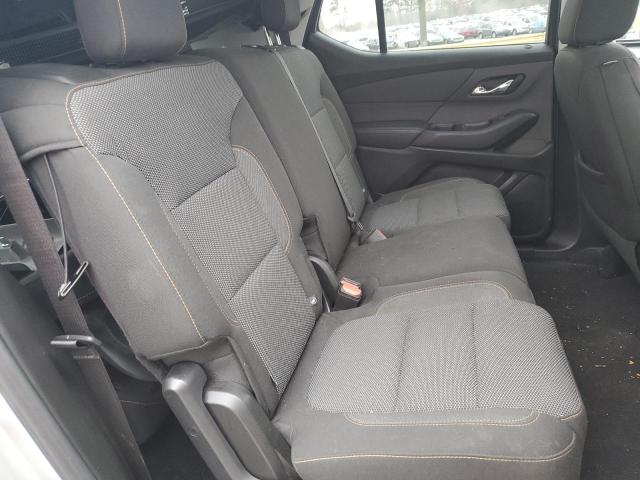 Photo 6 from auction – 2018 CHEVROLET TRAVERSE L with VIN 1GNERFKWXJJ159045