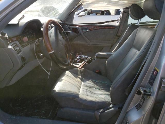 Photo 5 from auction – 2001 MERCEDES-BENZ E 320 with VIN WDBJF65J61B316143