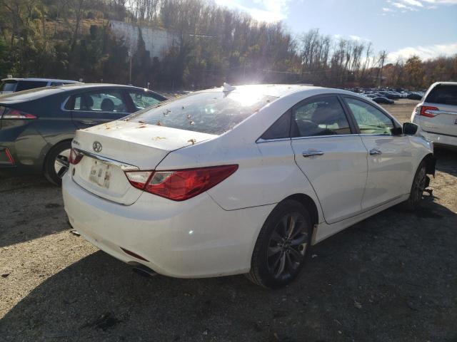 Photo 4 from auction – 2011 HYUNDAI SONATA SE with VIN 5NPEC4AC9BH256656