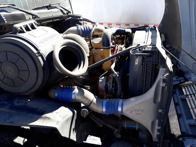 Photo 7 from auction – 2002 FREIGHTLINER MEDIUM CON with VIN 1FVABGAS22HJ58551