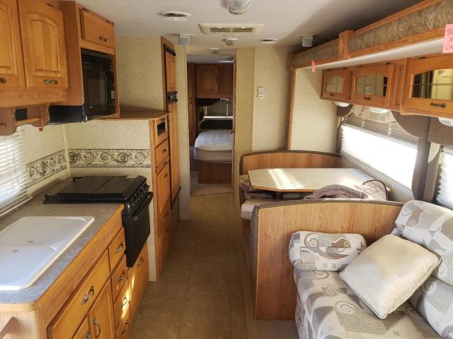 Photo 9 from auction – 2005 FORD ECONOLINE with VIN 1FDXE45S85HB08632