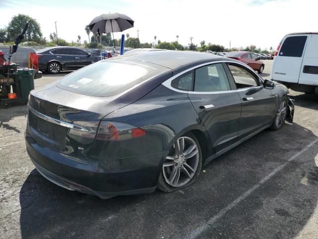 Photo 4 from auction – 2013 TESLA MODEL S with VIN 5YJSA1DN2DFP18254