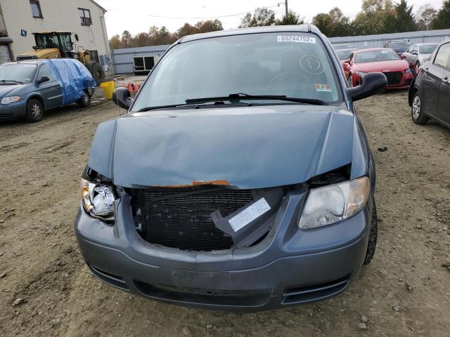 Photo 9 from auction – 2007 CHRYSLER TOWN & COU with VIN 1A4GJ45R27B197014
