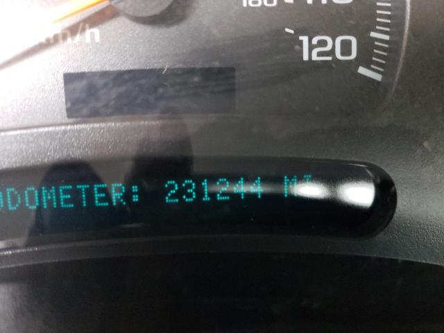 Photo 8 from auction – 2004 CHEVROLET SILVERADO with VIN 1GCHK23204F213118