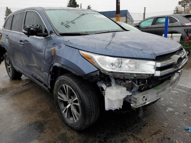TOYOTA HIGHLANDER 2018 with VIN 5TDZARFH8JS036412 - Photo from auction