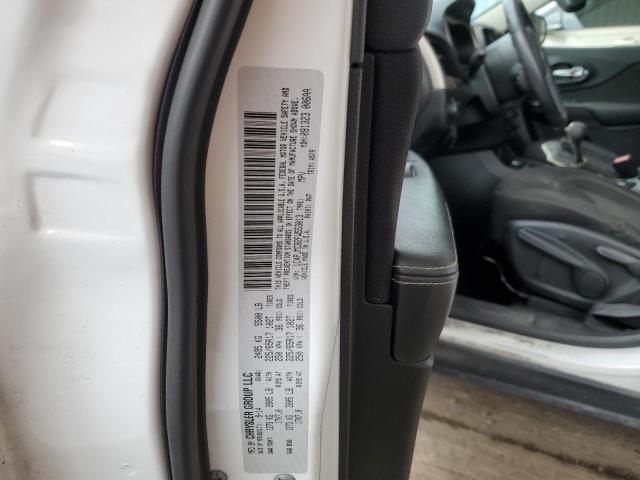 Photo 10 from auction – 2015 JEEP CHEROKEE L with VIN 1C4PJMCB2FW553013