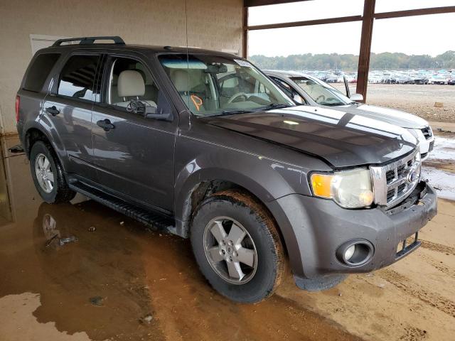 FORD ESCAPE XLT 2011 مع رقم تعريف المركبة 1FMCU0D77BKB82405 - صورة من المزاد