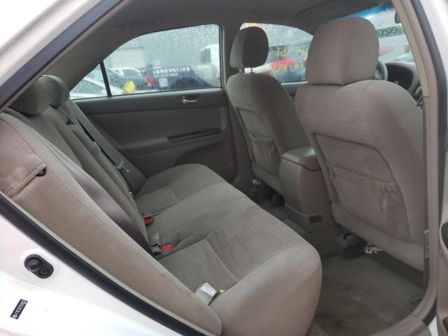 Photo 6 from auction – 2005 TOYOTA CAMRY LE with VIN 4T1BE32K25U590935