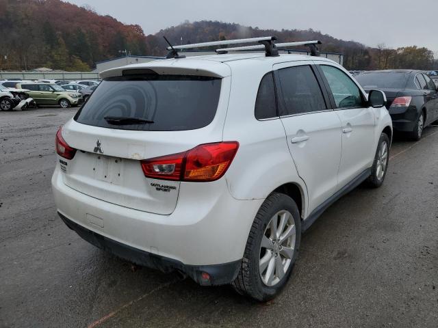 Photo 4 from auction – 2014 MITSUBISHI OUTLANDER with VIN 4A4AR4AU3EE023052