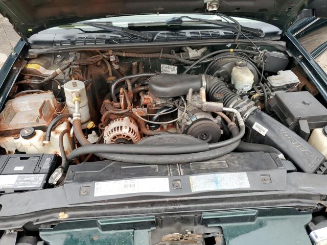 Photo 7 from auction – 2002 CHEVROLET BLAZER with VIN 1GNCS13W12K113547
