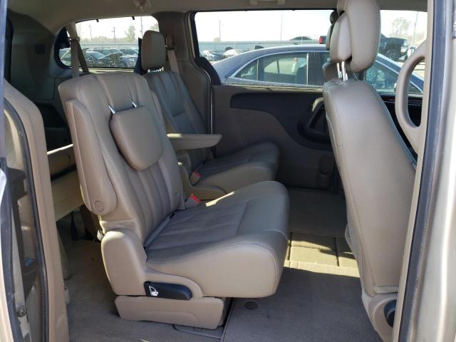 Photo 6 from auction – 2015 CHRYSLER TOWN & COU with VIN 2C4RC1BGXFR589751