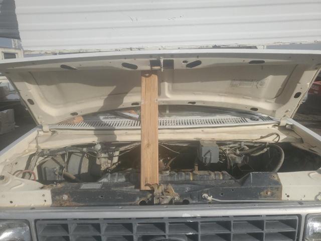 Photo 7 from auction – 1984 SUNC MOTORHOME with VIN 1FDKE30L6DHB61834