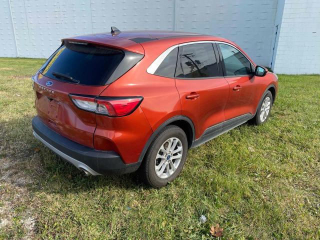 Photo 4 from auction – 2020 FORD ESCAPE SE with VIN 1FMCU0G60LUA37814