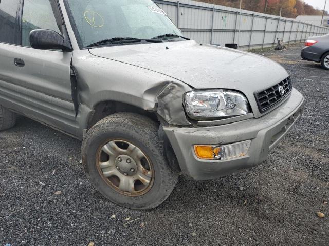 Photo 9 from auction – 2000 TOYOTA RAV4 with VIN JT3HP10V4Y0242581