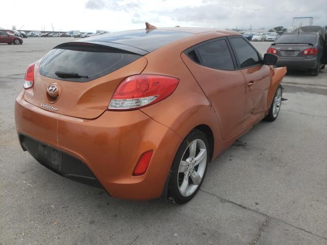Photo 4 from auction – 2013 HYUNDAI VELOSTER with VIN KMHTC6AD4DU129474
