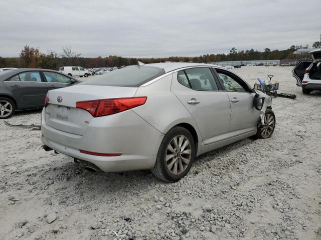 Photo 4 from auction – 2011 KIA OPTIMA LX with VIN KNAGM4A70B5175499