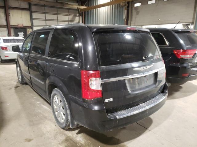 Photo 3 from auction – 2015 CHRYSLER TOWN & COU with VIN 2C4RC1BG1FR656348