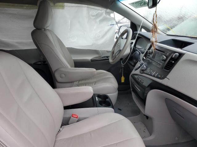Photo 5 from auction – 2014 TOYOTA SIENNA LE with VIN 5TDJK3DC7ES091681