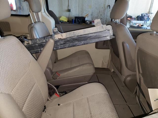 Фото 6 с аукциона – 2010 CHRYSLER TN.&COUNTR с VIN 2A4RR4DE1AR178138