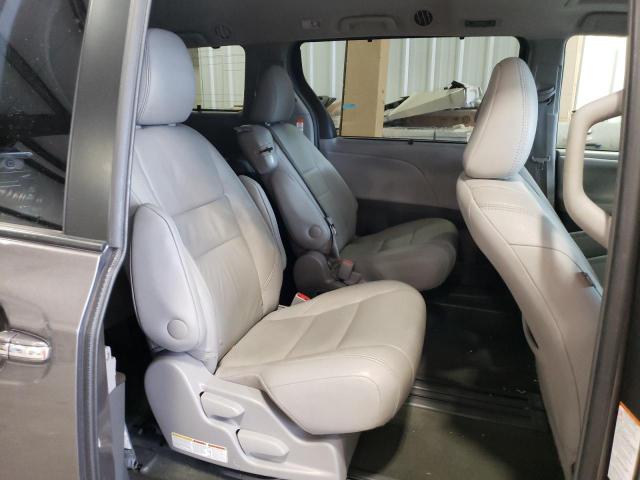 Photo 6 from auction – 2017 TOYOTA SIENNA XLE with VIN 5TDYZ3DC7HS855396