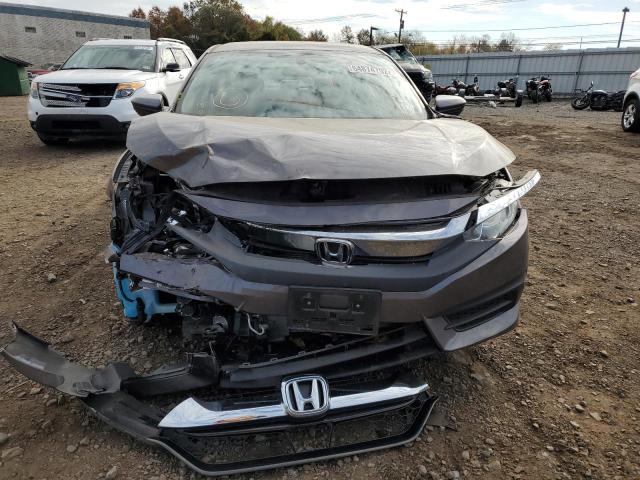 Photo 9 from auction – 2018 HONDA CIVIC LX with VIN 2HGFC2F55JH505403