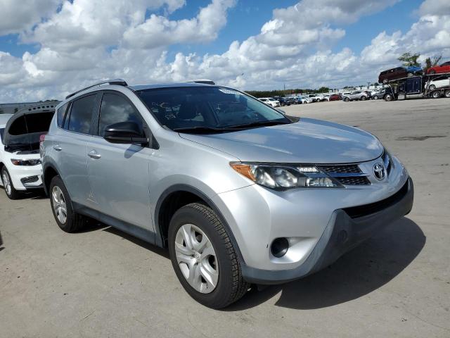 TOYOTA RAV4 LE 2015 with VIN JTMZFREV5FJ031598 - Photo from auction