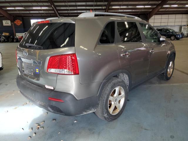 Photo 4 from auction – 2011 KIA SORENTO BA with VIN 5XYKT3A18BG056919