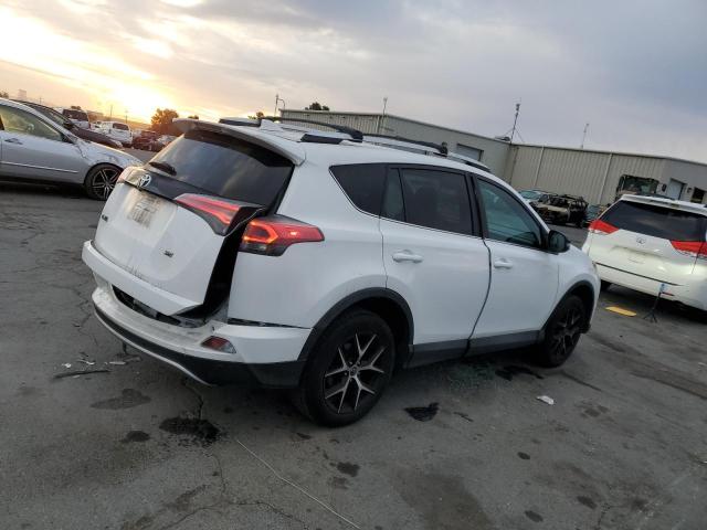 Photo 4 from auction – 2016 TOYOTA RAV4 SE with VIN 2T3NFREV2GW286629