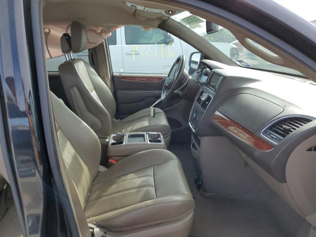 Photo 5 from auction – 2014 CHRYSLER TOWN & COU with VIN 2C4RC1BG1ER215771