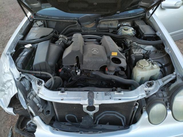 Photo 7 from auction – 2001 MERCEDES-BENZ E 320 with VIN WDBJF65J31B329044